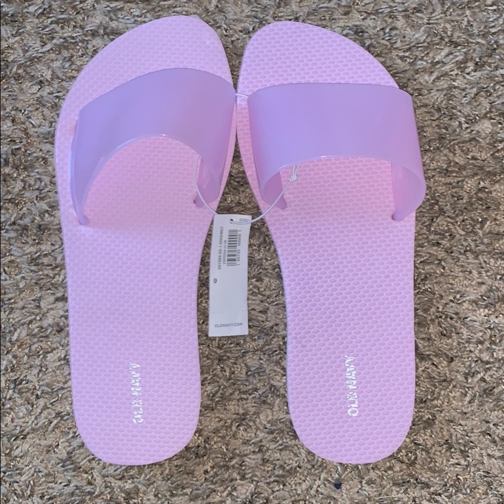 Old navy flip flops!!